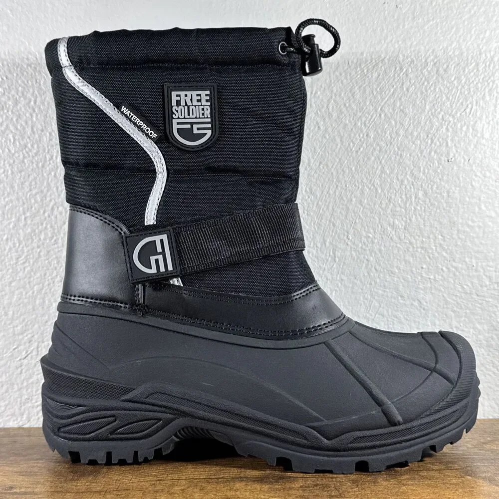 Free soldier Mens Snow Boots Insulated Waterproof Size 7 New W/ Defects